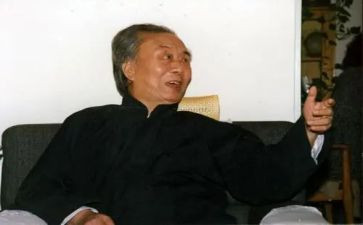 艾青《桥》的读后感优质7篇