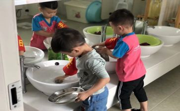 班务工作计划小学最新8篇