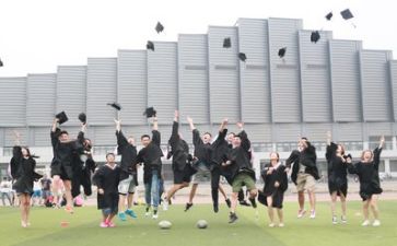 毕业生报告自我鉴定6篇