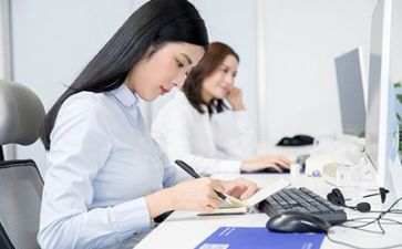 财务报告工作报告推荐7篇