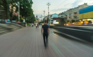 我独自____作文6篇