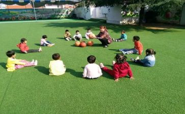 幼儿滚皮球的教案8篇