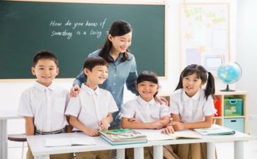 教师为谁而工作心得体会参考5篇