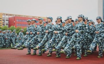 去军训的心得体会600字参考7篇