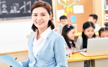 四作文我的老师作文推荐7篇