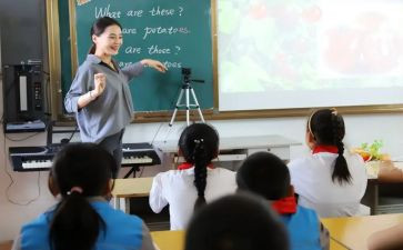 副班主任教育心得体会推荐5篇