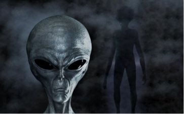 挠外星人作文精选8篇