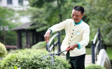 学校课外读物管理自查报告6篇