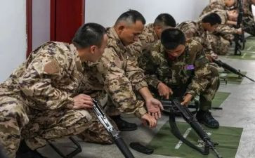 武警入党申请书8篇