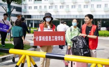 期中考试学校工作总结8篇