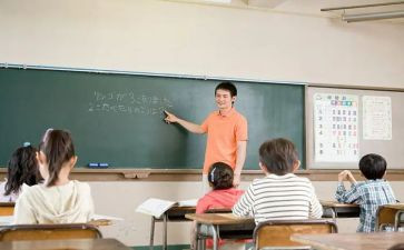 大学生月的心得体会参考8篇