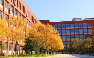 给学校的安全工作报告最新5篇