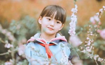 写女孩的作文600字7篇