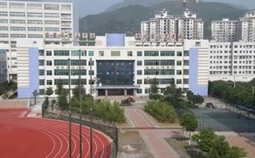 2024中专毕业生自我鉴定参考7篇